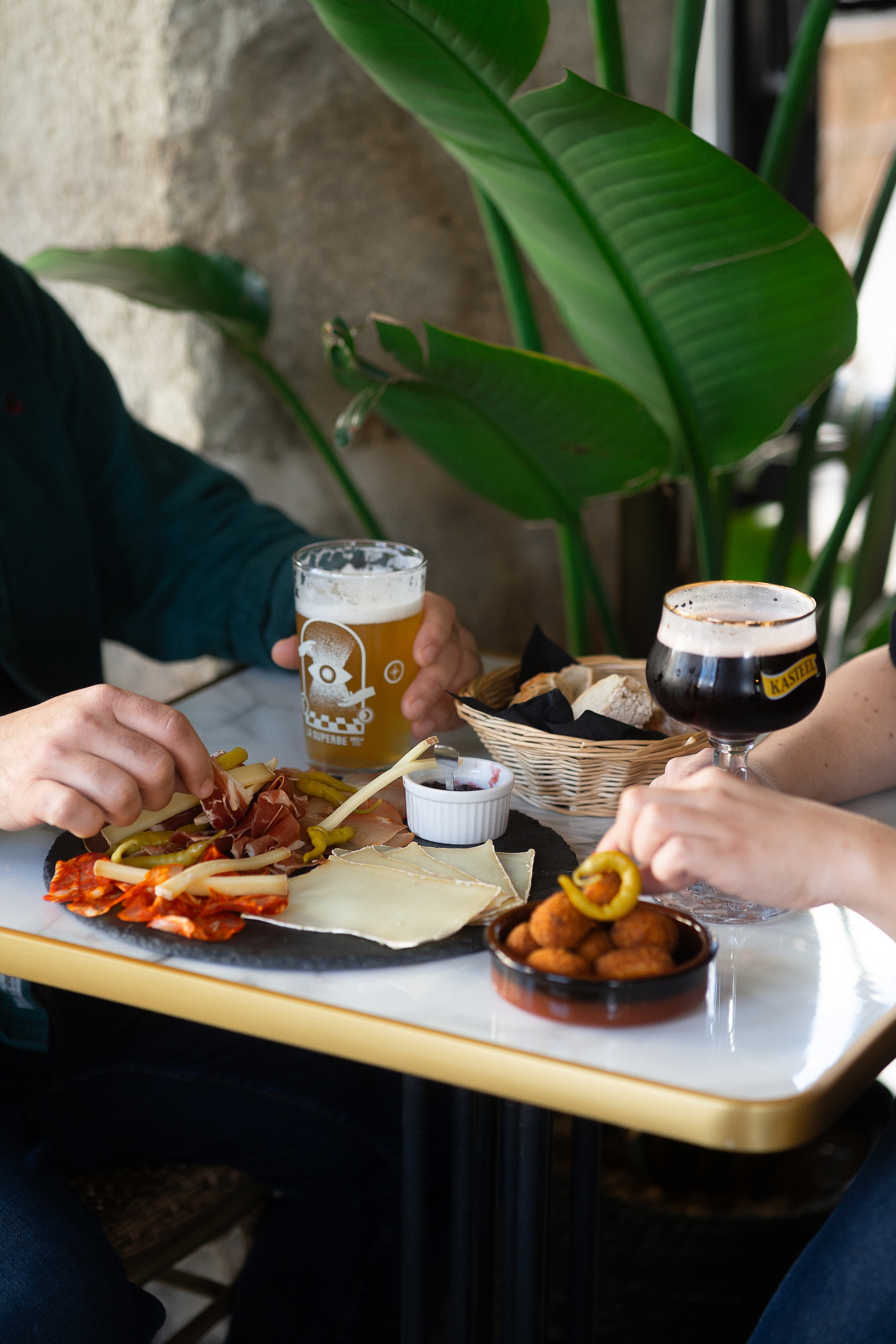 La Régence — Contact — grande photo